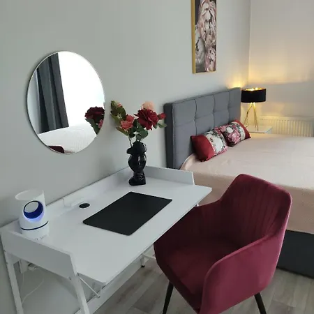 Totu Today - Posnania - Malta , Faktura Vat, Self Check-in, Bezplatny Parking