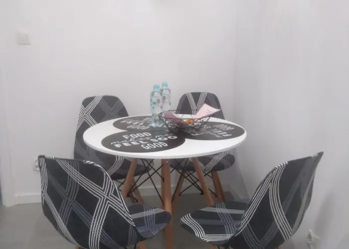 Totu Today - Posnania - Malta , Faktura Vat, Self Check-in, Bezplatny Parking Познань